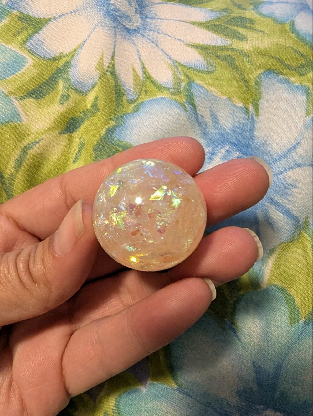 EVC IRIDESCENT LUCITE RING - Picture 8 of 11